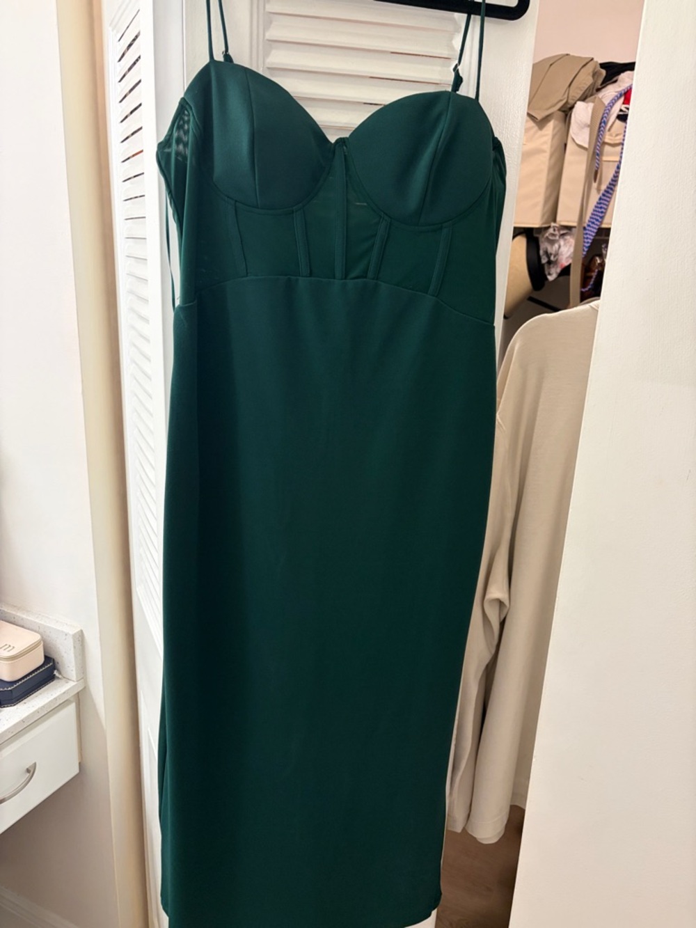 Emerald Green Bodycon Midi Dress with Built-In Cups